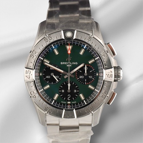 Breitling avenger b01 - avenger,