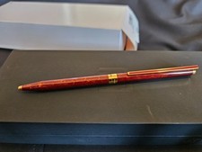 Stylo Bille Dupont Classique Laque de Chine Rouge & Paillettes d'OR (Dunhill )