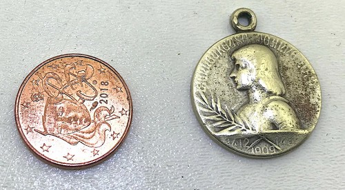 Ancien medaillon jeanne arc - arc,