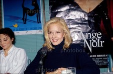 * Sylvie Vartan - Exclusive