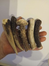 224. Matériau du manche du