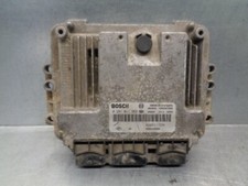 8200311539 boîtier moteur uce pour RENAULT ESPACE IV (JK0) 1.9 DCI 2002 4485715