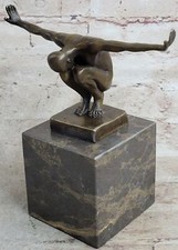 Figure bronze moderne - figure,
