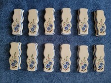 LOT DE 12 PORTES COUTEAUX