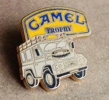 Pin's BADGE Voiture 4x4 Camel