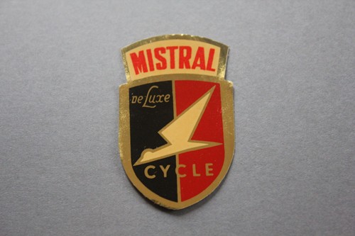 Ancien autocollant mistral - autocollant,