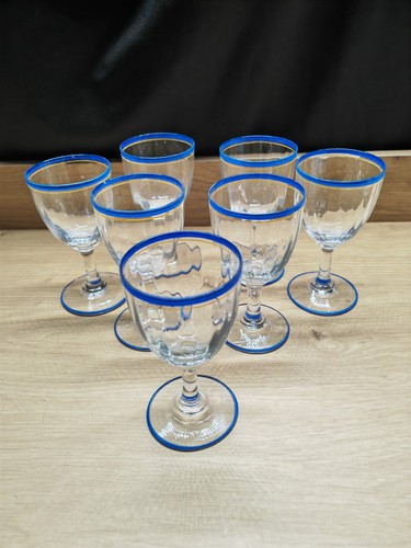 Ancien verres pied bleu - ancien, a
