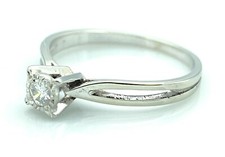 Magnifique bague solitaire - magnifique,