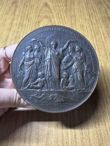 Médaille nominative - médaille,