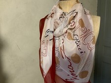 Authentique Grand  Foulard NINA RICCI PARIS 100% Soie  mousseline 1m30 Sur 1m30