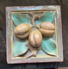 Beau carreau grès 1900 dans le gout BIGOT, MULLER, etc ...