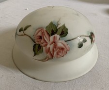 Ancien Globe Ou Abat Jour En Opaline Decor De Roses