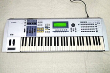 Clavier Yamaha Motif ES6 Synthesizer 61 touches