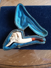 Pipe en écume de mer avec son