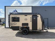 Caravane tout terrain - terrain,