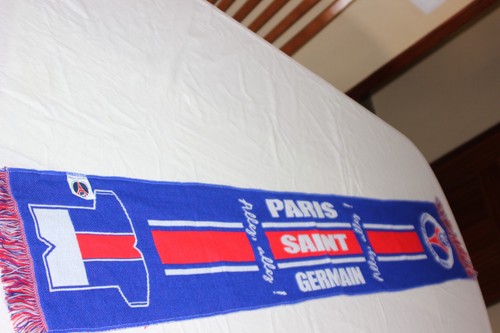 Official football scarf the - football,