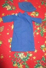 VETEMENT ANCIEN POUR POUPEE