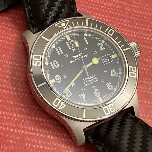 Men glycine combat sub - glycine,