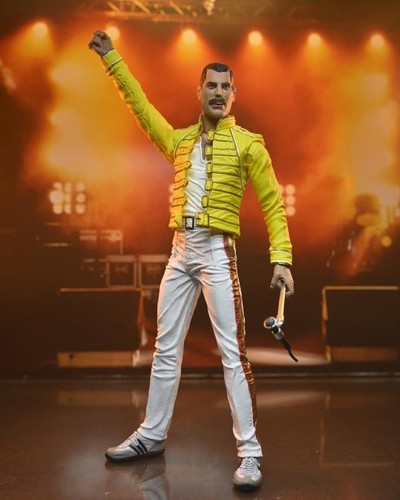Neca queen freddie mercury - neca,