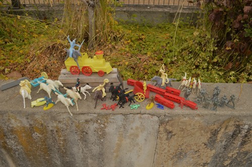 Jouets anciens plastique - anciens,