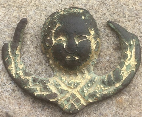 Rare amulette zoomorphe tête - zoomorphe,