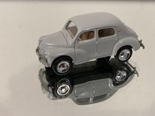 Renault 4 cv - 1946 Miniature