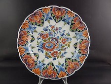 Antique Important Assiette