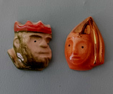 Deux fèves  REINE  ROI