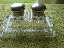 Encrier double ancien en verre