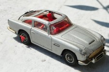 JOUET ANCIEN des années 60/70 - Corgi Toys 007 ASTON MARTIN DB5  SBX25AST001