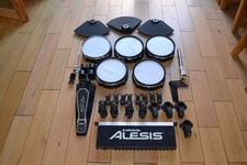 Alesis DM5 Electronic Drum Kit