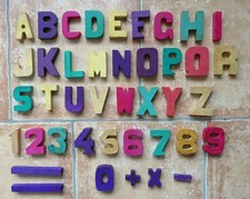 Ancien Set de Jeux de lettres et chiffres en bois  (1950)