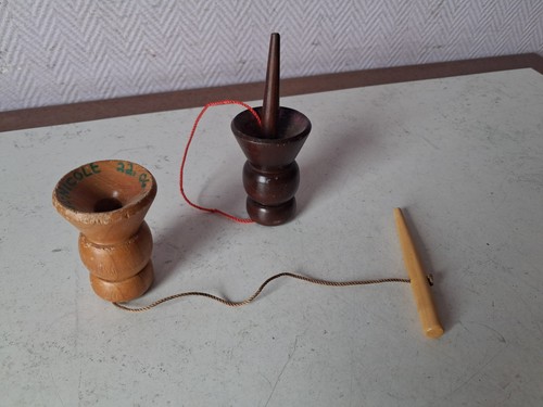 Petit bilboquet bois - petit, en