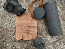 beau masque à gaz francais ww2 daté 1939 avec sa rare notice
