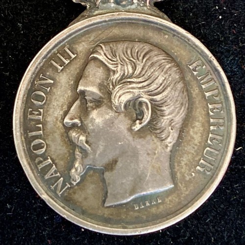 Médaille courage et - du,