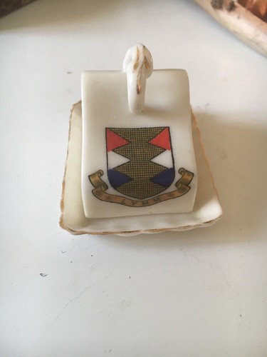 Ancienne petite cloche - ancienne,