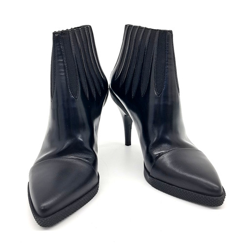 Louis vuitton ankle boots - louis,