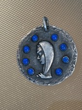 Médaille religieuse en argent émaillé "Vierge" par Elie Pellegrin 17 grammes