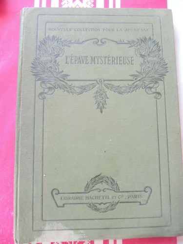 Epave mysterieuse mme de - l,