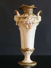 Vase Royal Dux Bohemia  art nouveau vers 1900 aux visages de femmes