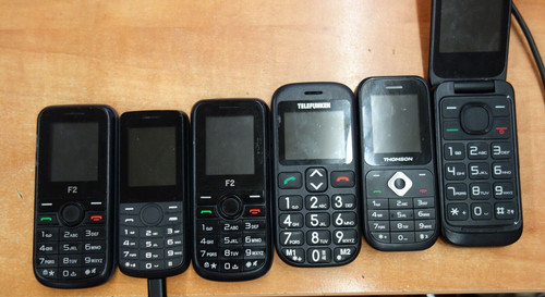 Lot téléphones portable - 7,