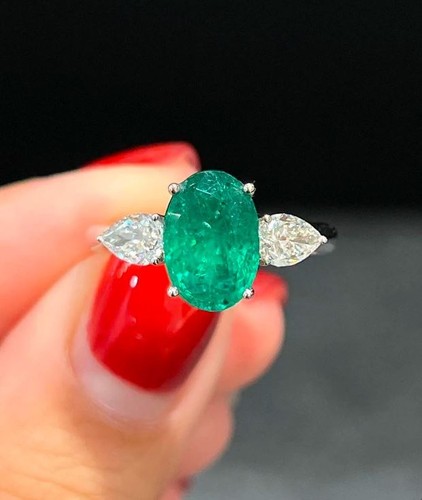 Bague ovale émeraude de - bague,