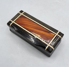 Boîte tabatière en corne à incrustation d’os et fils d’argent Napoléon III