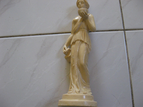 Statue resine femme grecque - resine,
