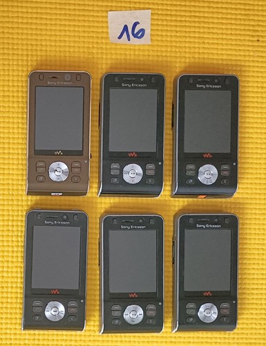 Lot téléphones - de, 6