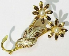 broche bijou vintage style or