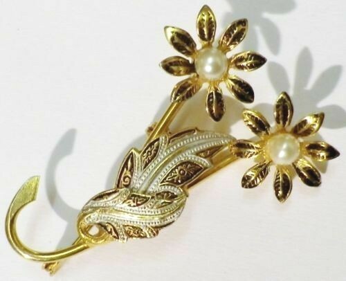 Broche bijou vintage style - vintage, or