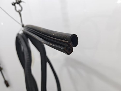 Joint porte avant - avant, droite