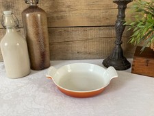 1025⚜️ Ancien Plat à Gratin Rond Orange Vintage Diamètre 18 Cm Style Le Creuset