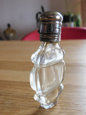 ancien flacon de parfum ou a